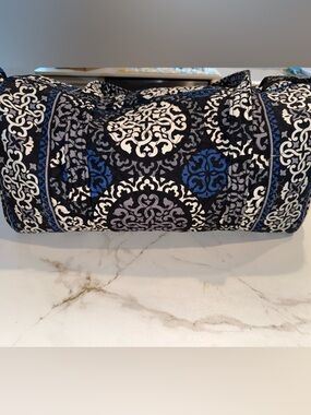 Vera Bradley Black, White & Blue Quilted Travel Duffle